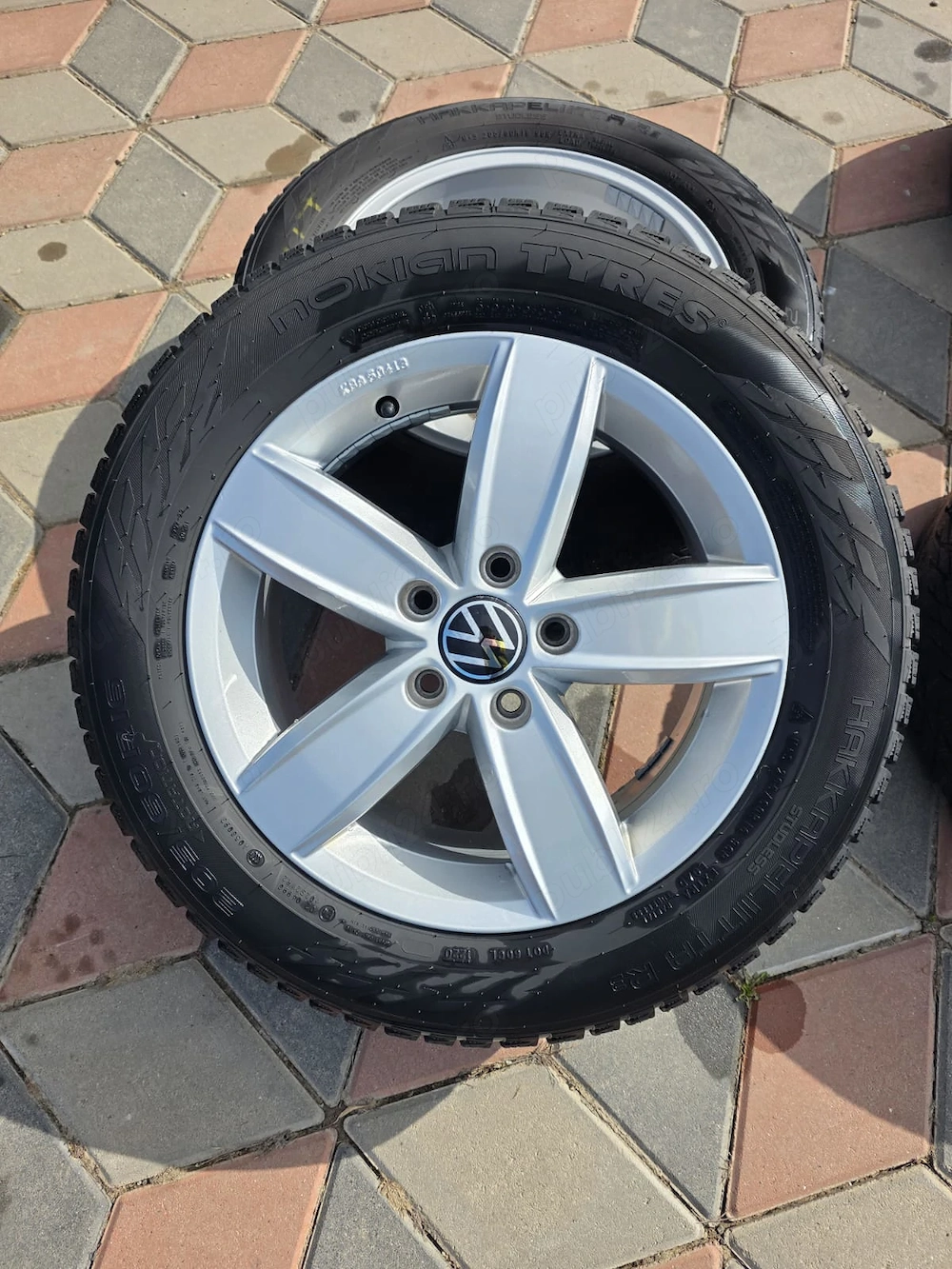 Vând jante aluminiu 215 55 16