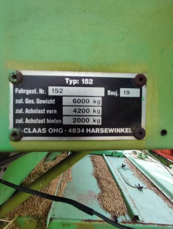 Vînd combină dominator 38 