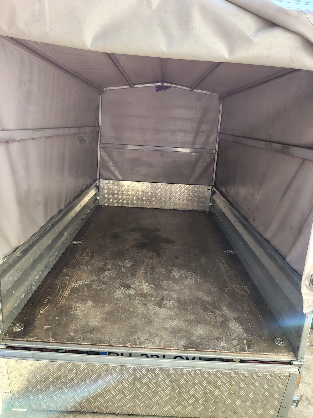 Vand remorca auto 750 kg ZASLAW