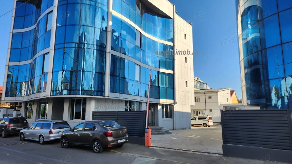 Clădire business de închiriat Bucureștii Noi 1250mp  cu parcare 850mp
