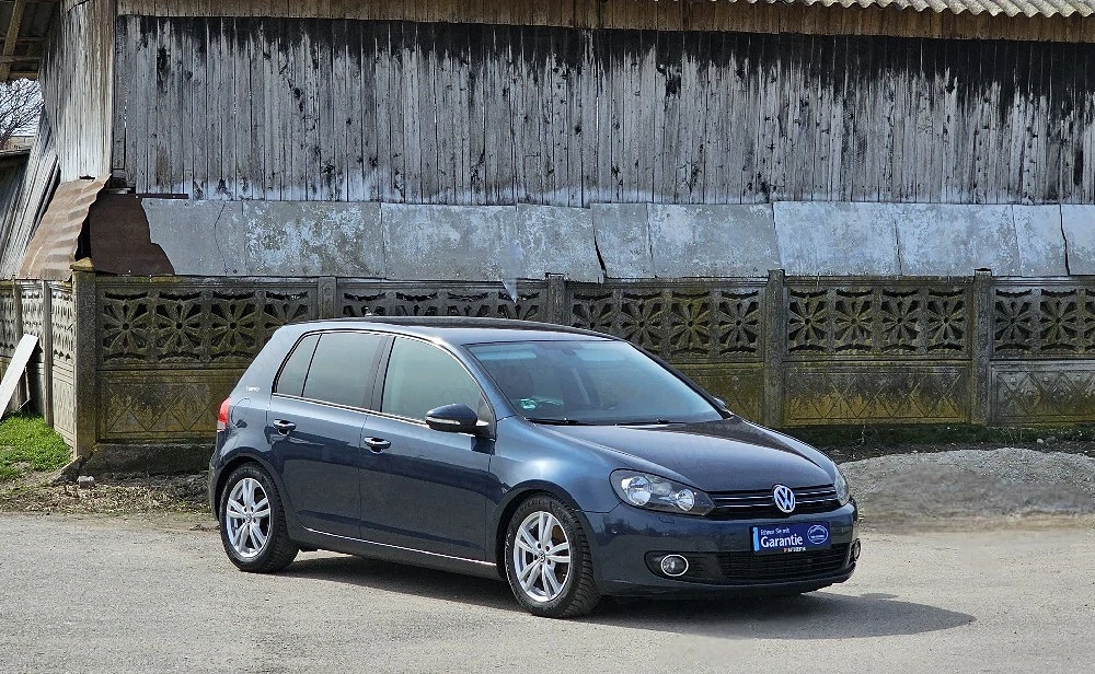 VW Golf 6 1.4TSI TEAM Parkassist ÎncălzireScaune DubluClima Bluetooth ComenziVolan Euro5 