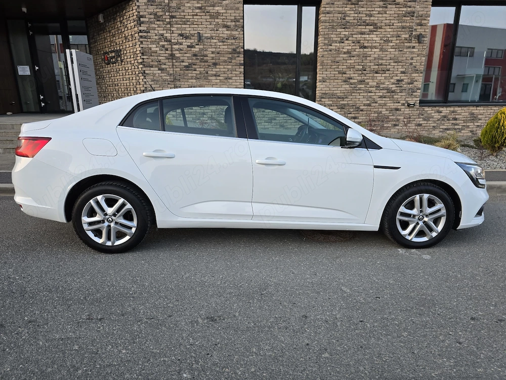 Vand Renault Megane 2017, 118.500km, 9200 Euro negociabil