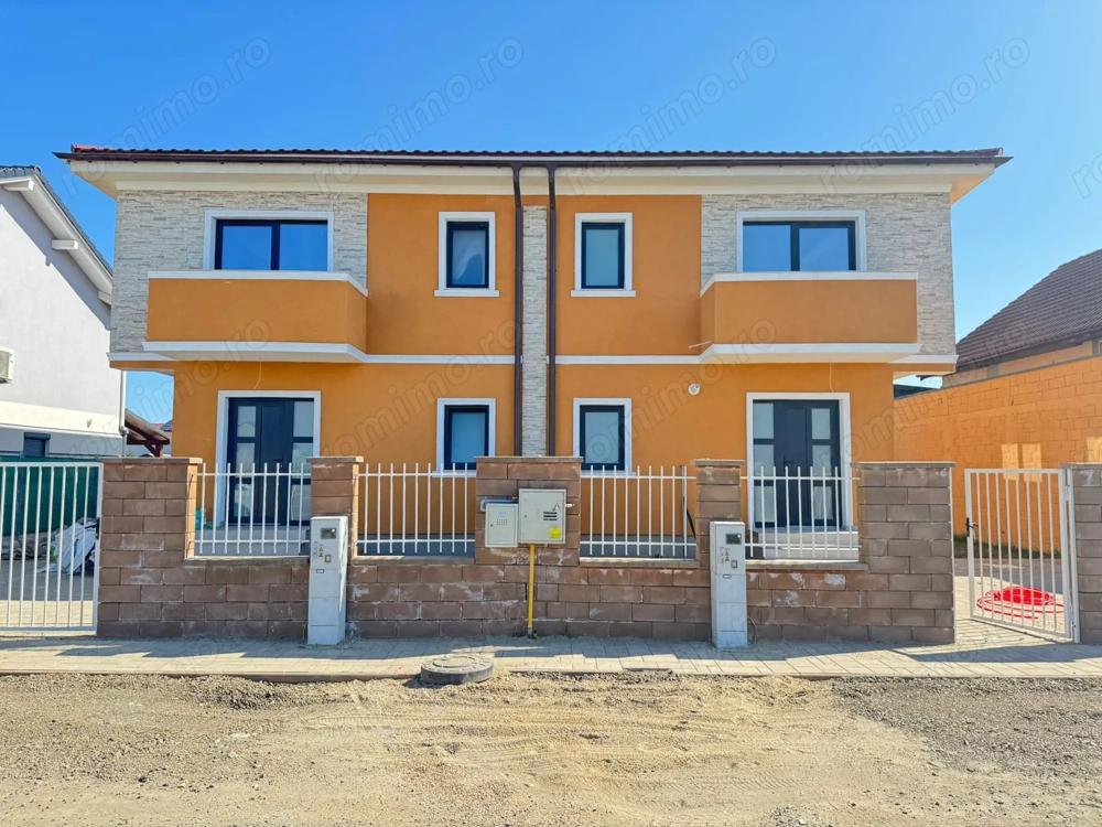 Duplex 4 camere 3 bai Toate utilitatile Mosnita