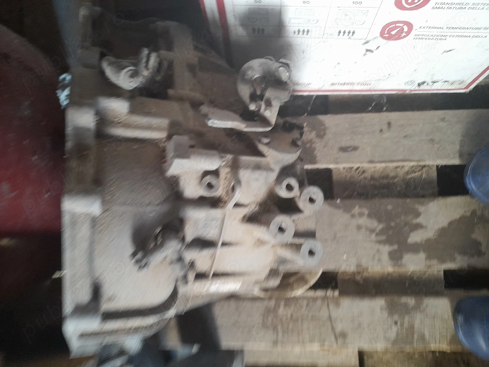 Cutie viteza opel astra h 1.7 cdti f 23 