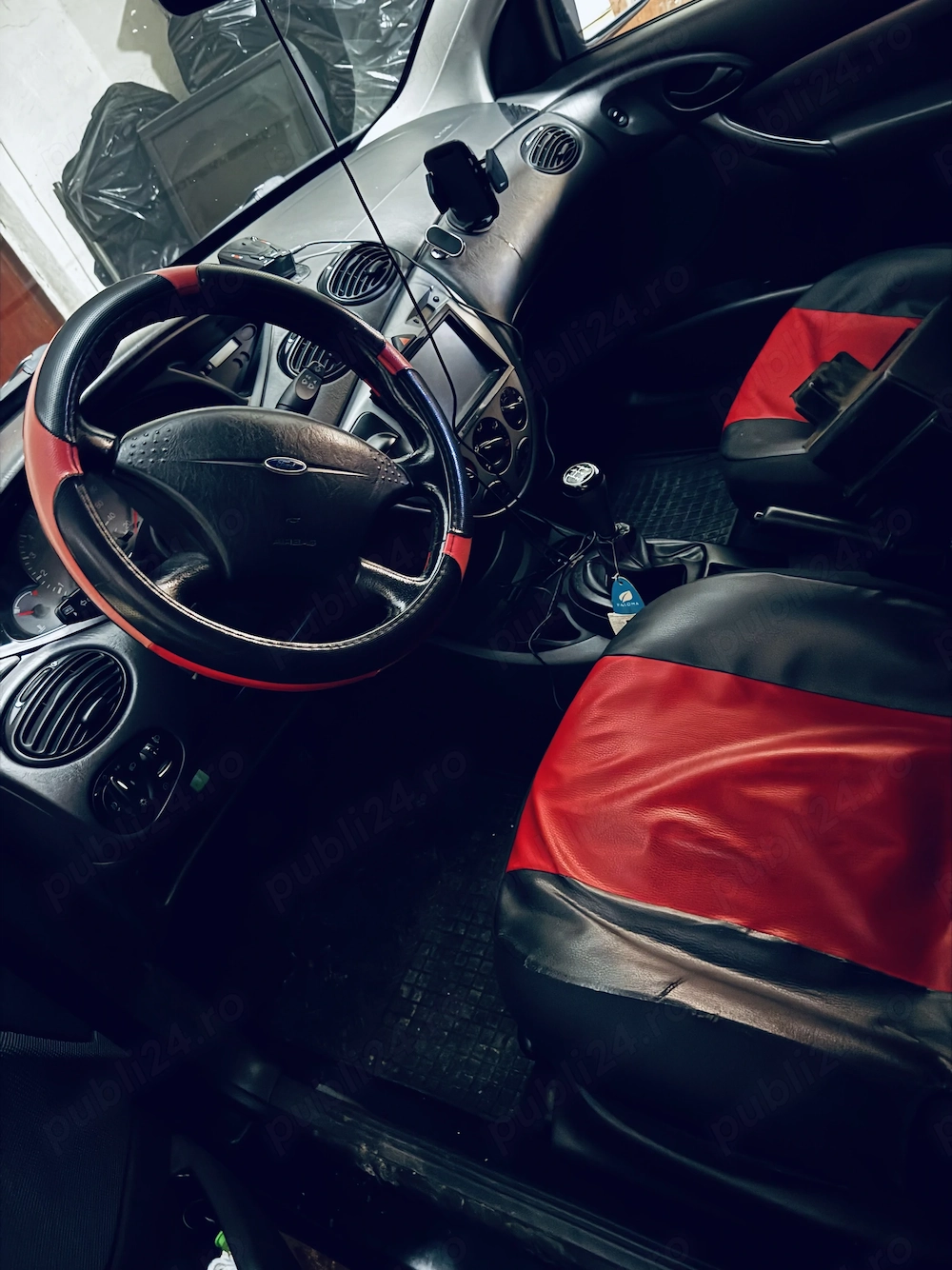 Ford Focus, 1,6 benzina, 2002