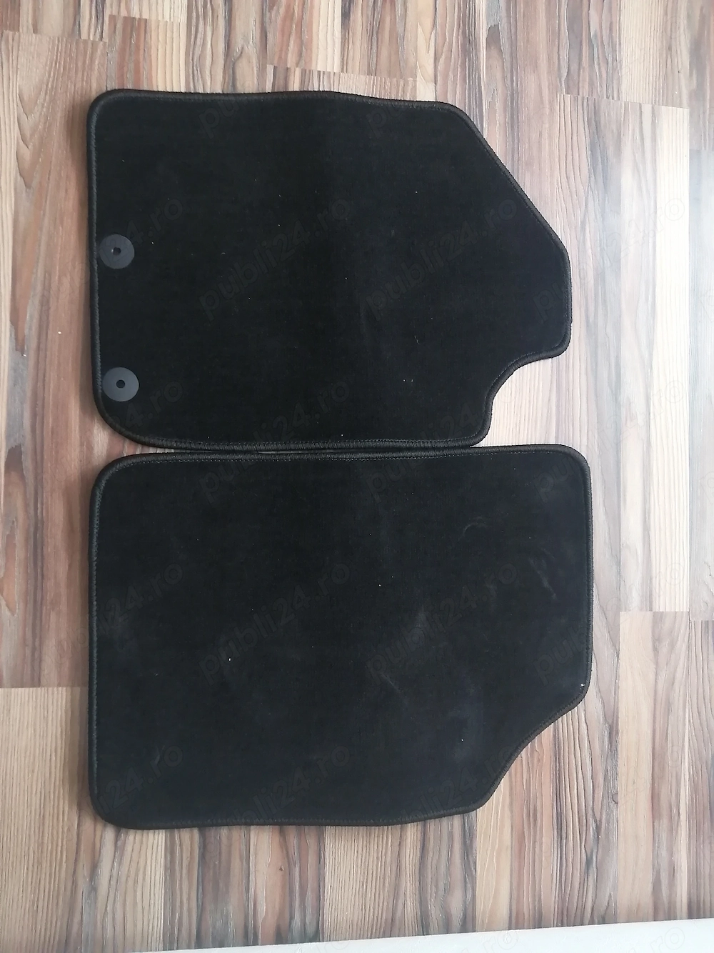 Covorașe noi Dacia Spring