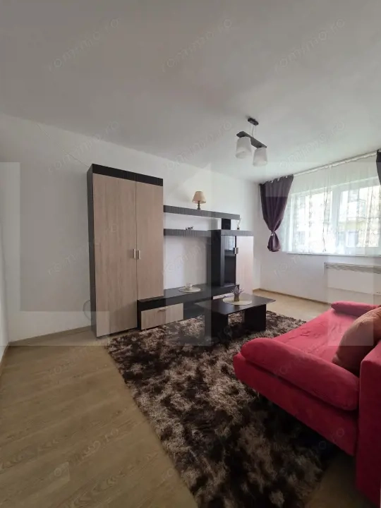 Garsoniera de vanzare