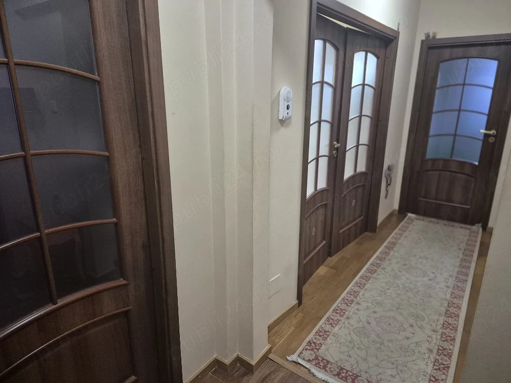 Propritar vând apartament 2 camere Dambu Pietros