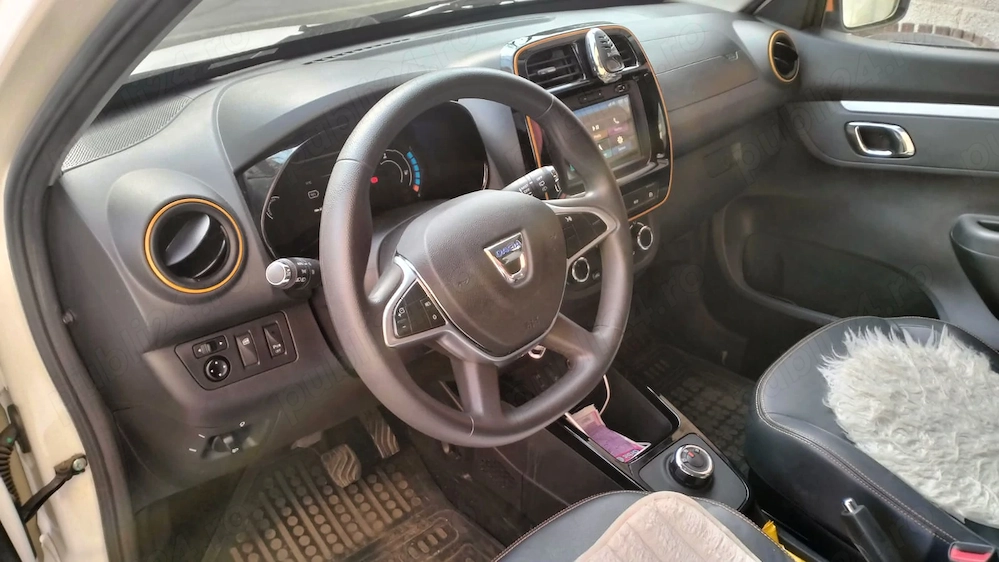 Dacia Spring 2022 noiembrie 