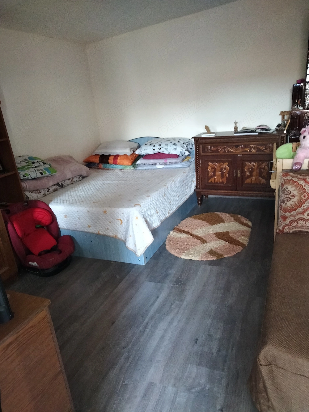 Garsoniera de vânzare și casă 