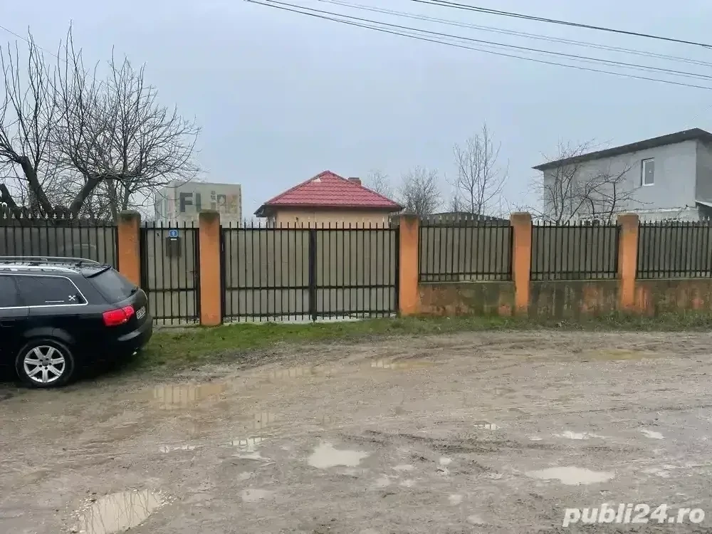 Vand Casa cu teren 1000m2