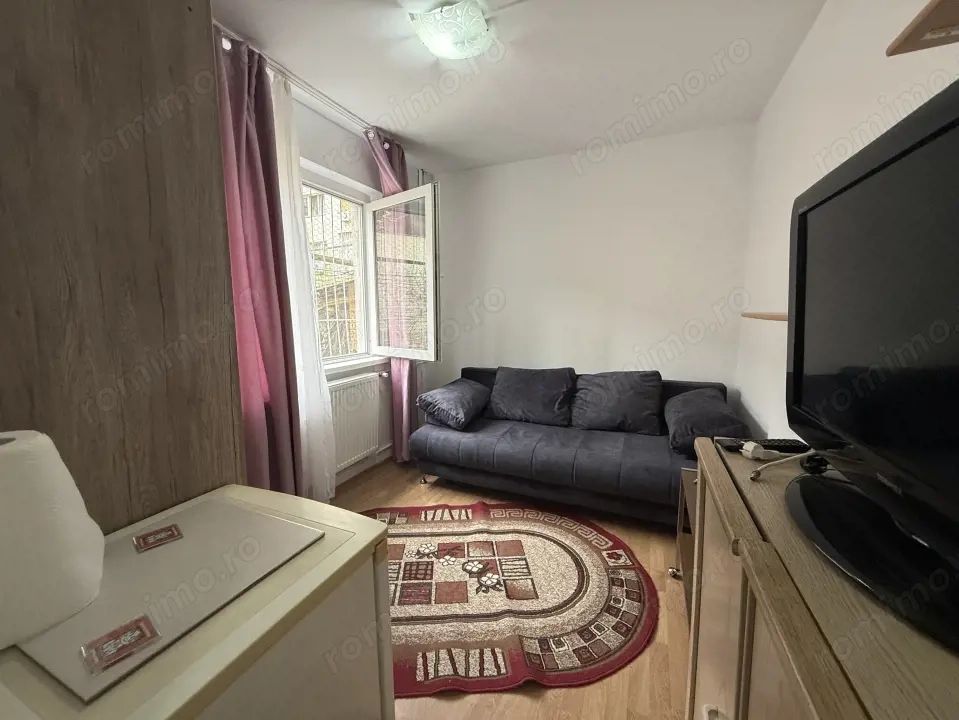 Garsoniera, 12 mp, parter, ideala pentru investitie - Complexul studentesc