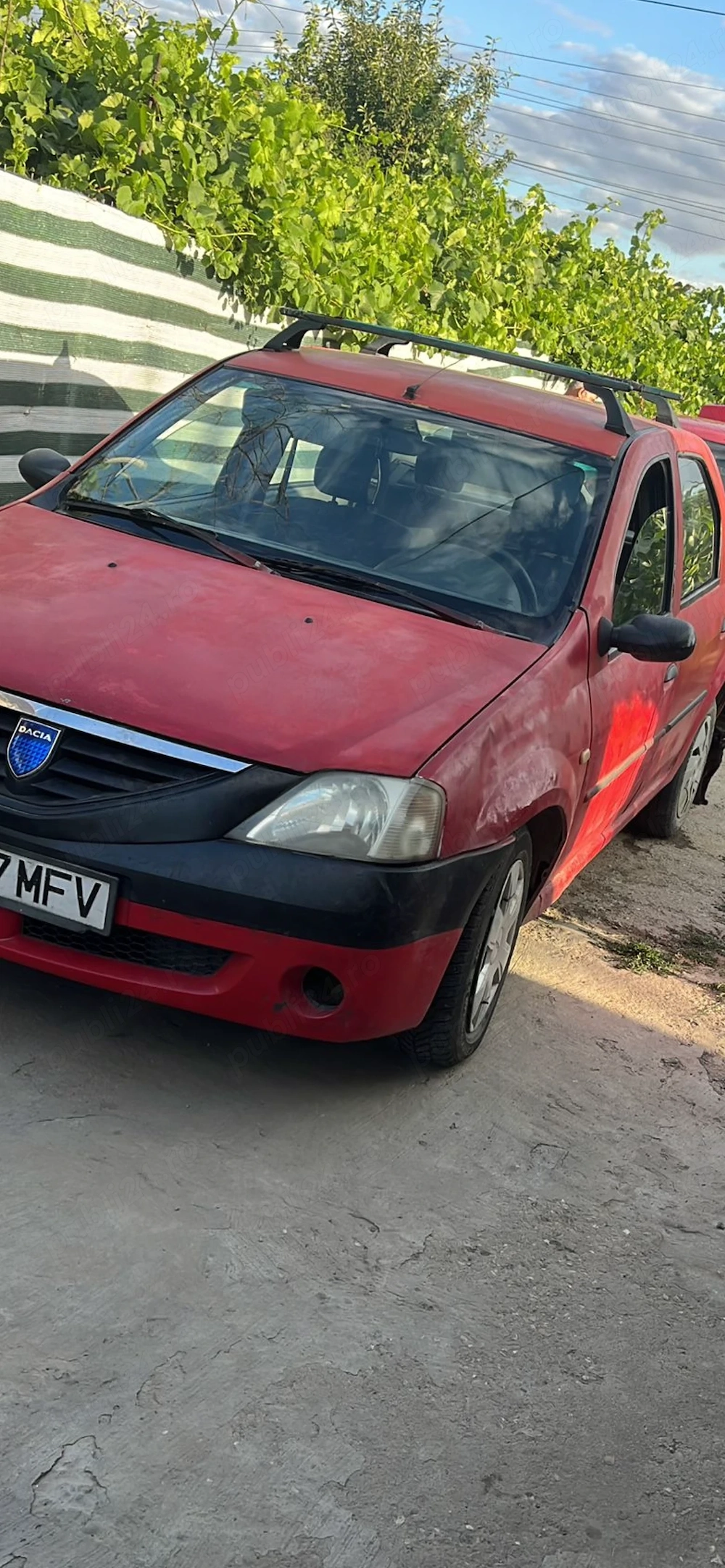 Dezmembrez Logan 1.4 mpi 2005.