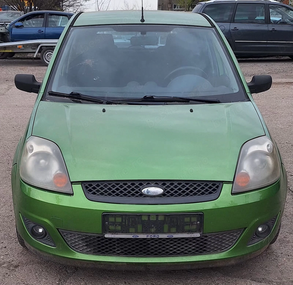 Dezmembram Ford Fiesta