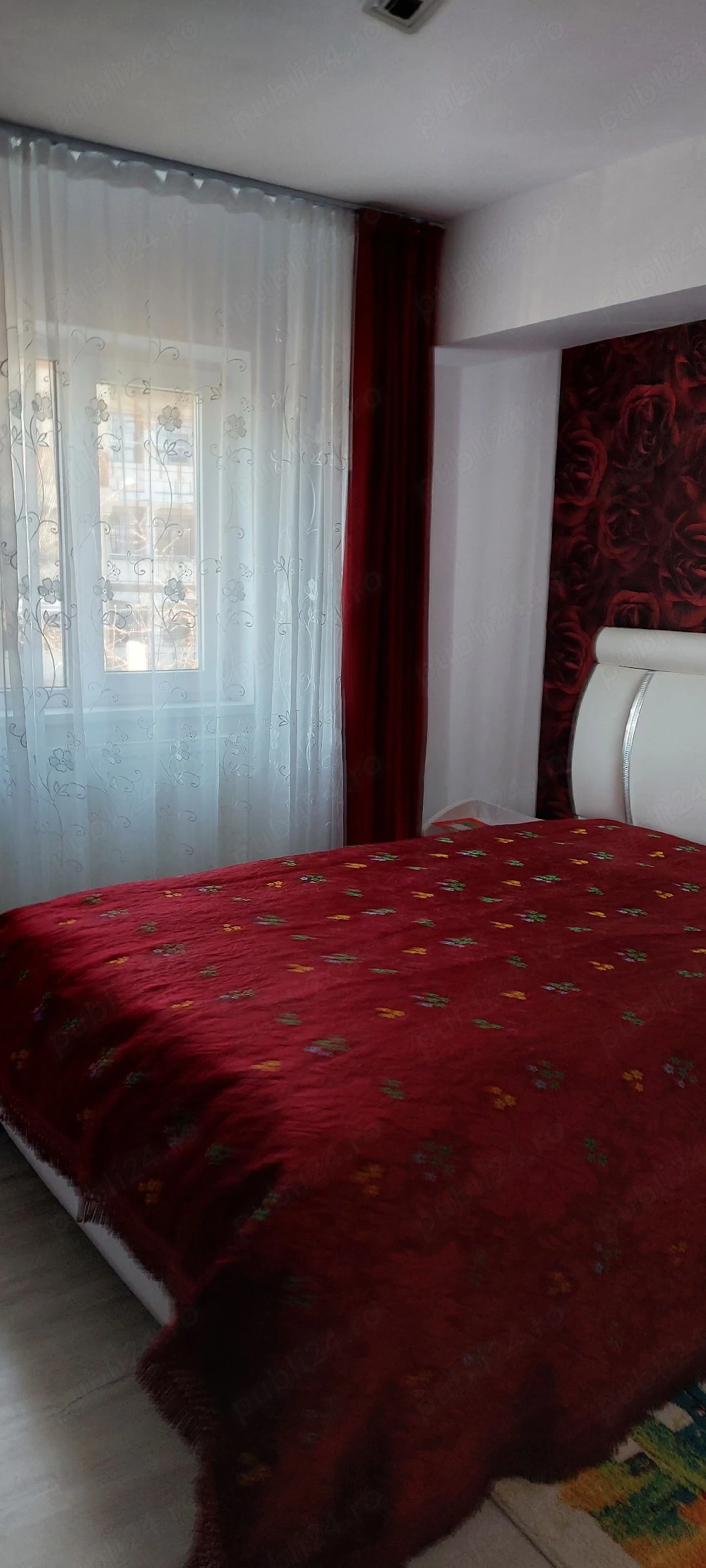 Vand apartament 3 camere Scornicești 