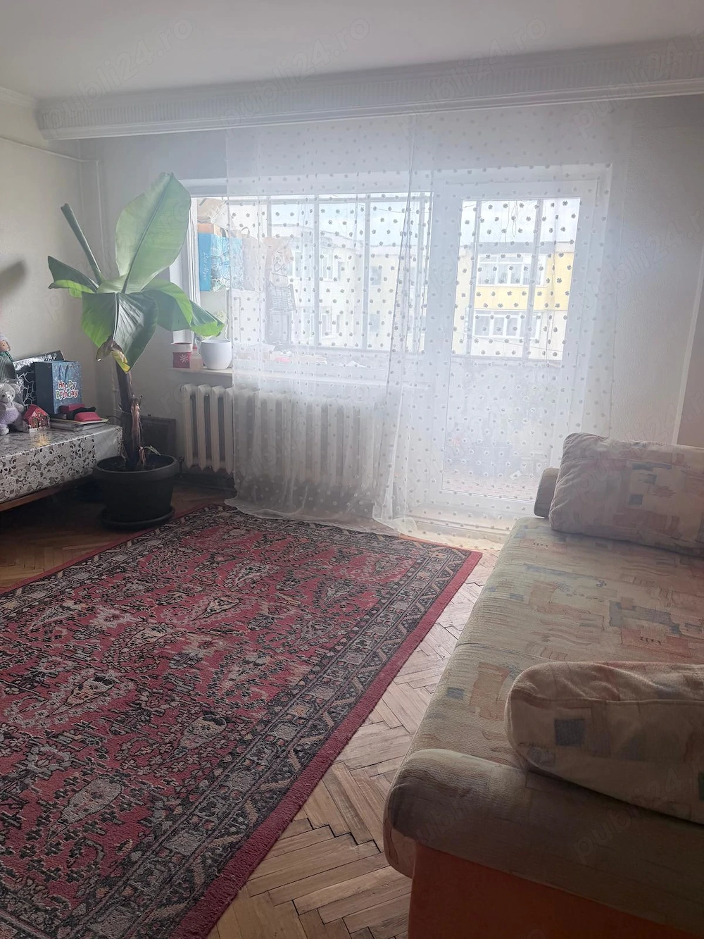 AP 3 CAM , GAV III, BLOC 1993, ET 4 4 cu garaj 