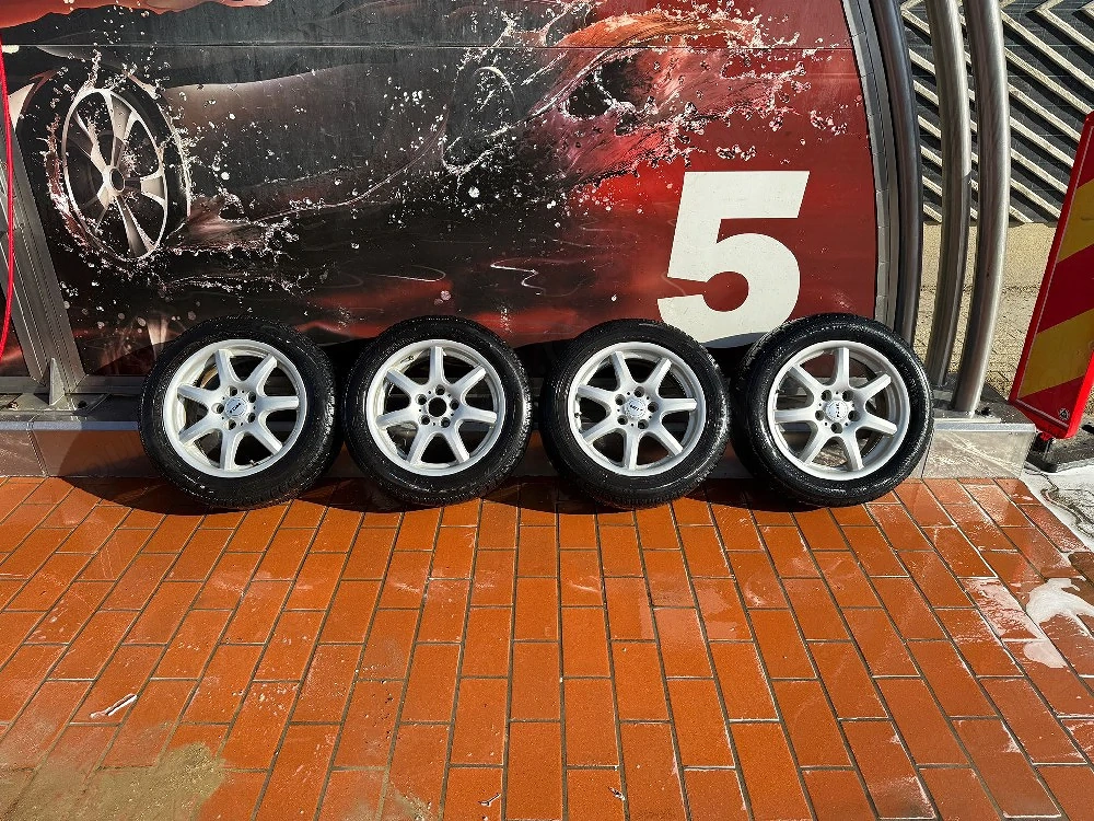 vând roti iarna 205/55 R16