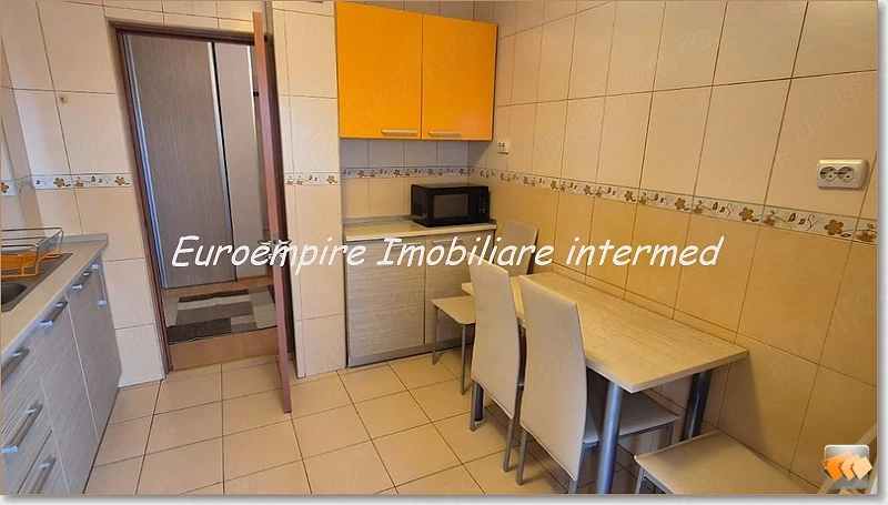 Apartament 2 camere decomandate zona KM 5