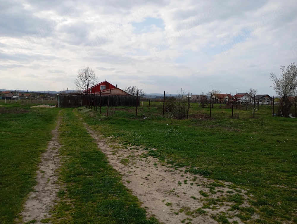 vanzare teren intravilan 