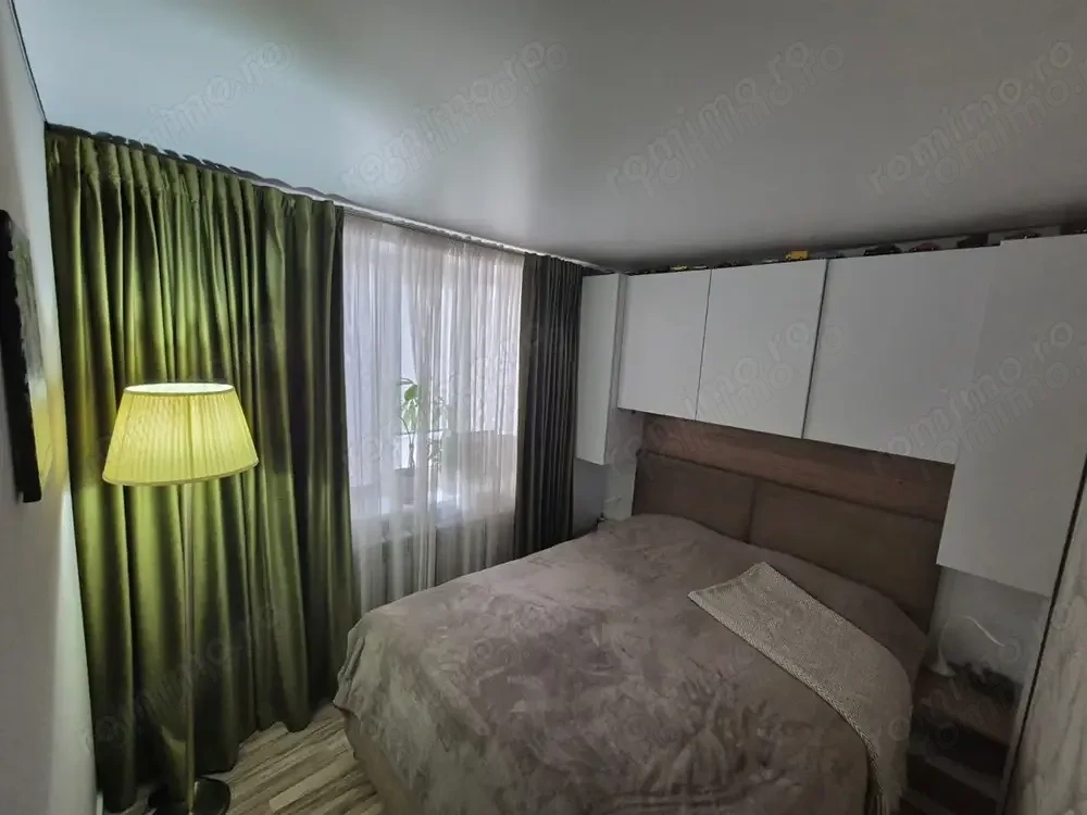 Garsoniera in zona 1 Decembrie