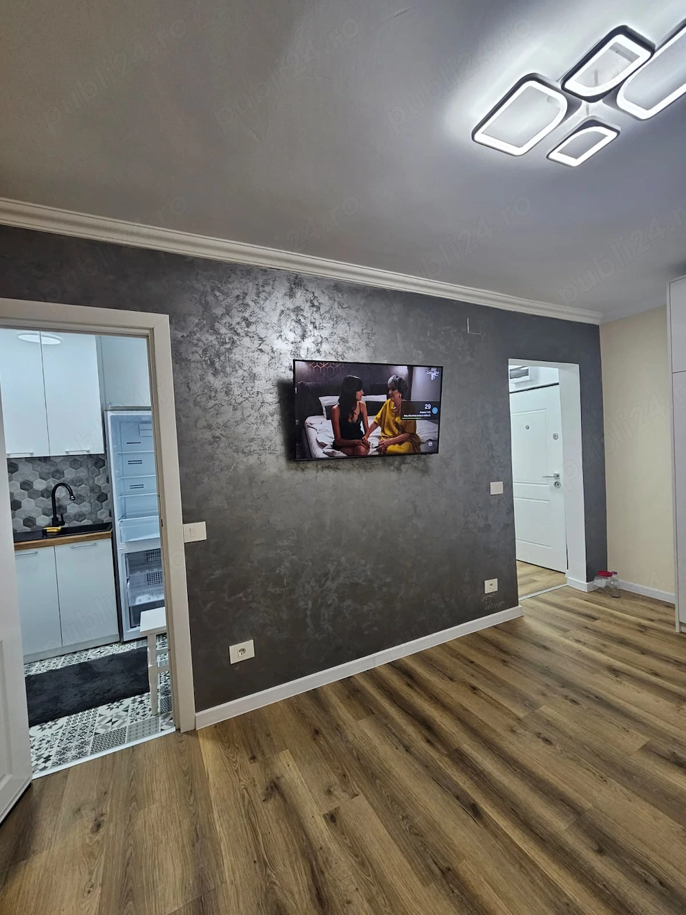 Garsoniera de închiriat 