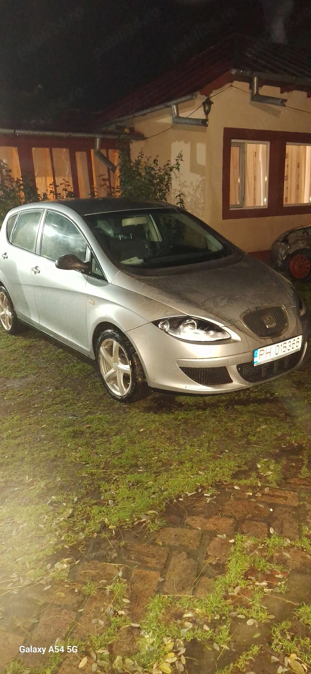 Vând Schimb Mașină 