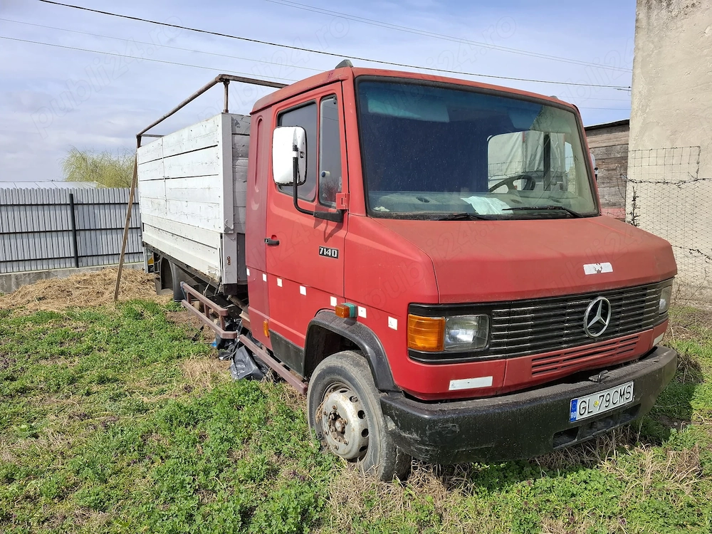 Vand / Dezmembrez Mercedes Benz Vario  714D 