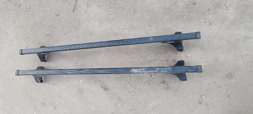 Vând bare portbagaj THULE