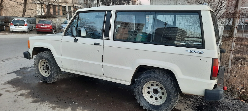 Isuzu trooper 84