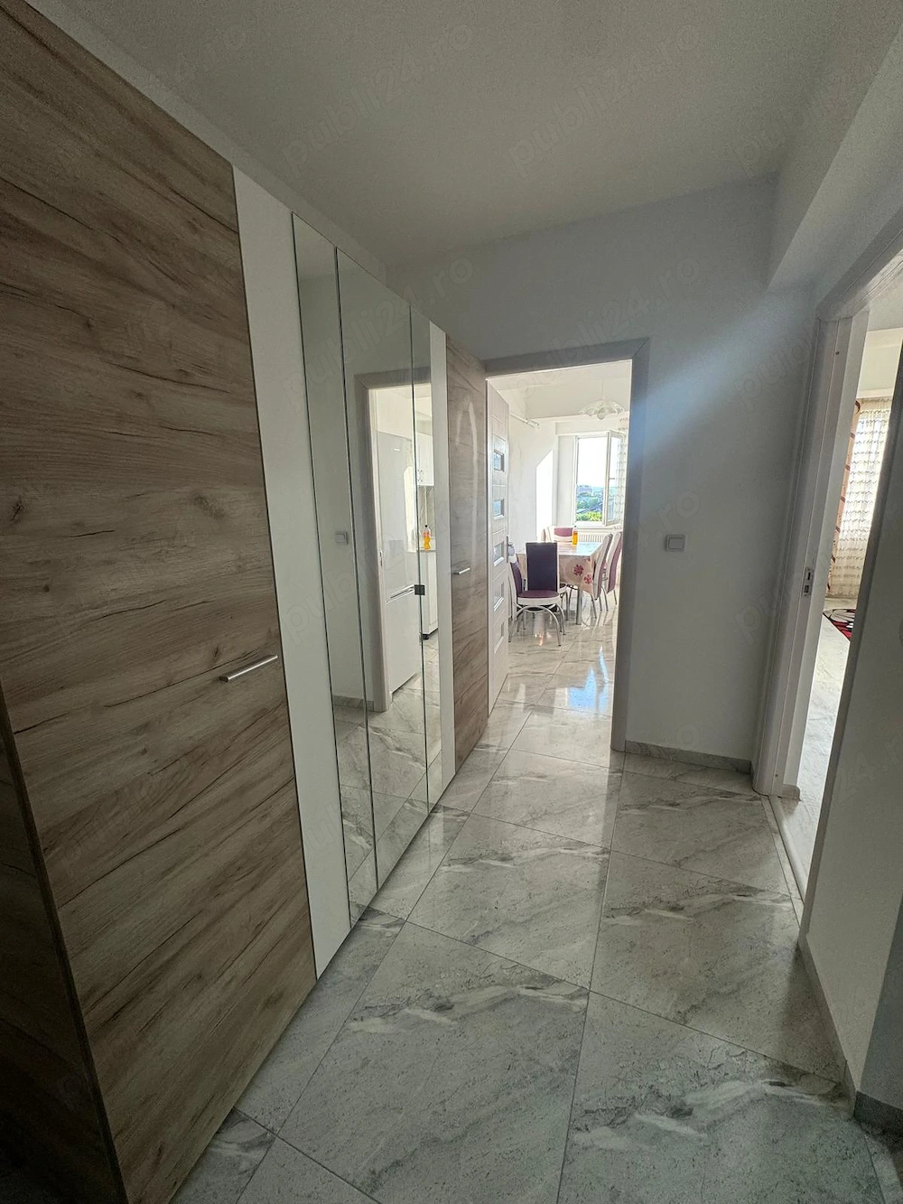 Închiriez garsoniera în bloc nou 