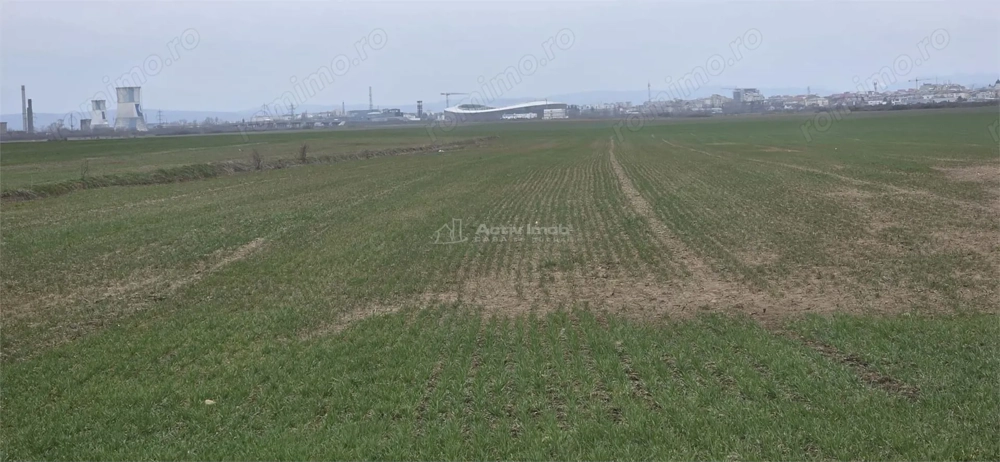 Investitie Teren 7900 mp de vanzare Zona Parapet Targoviste