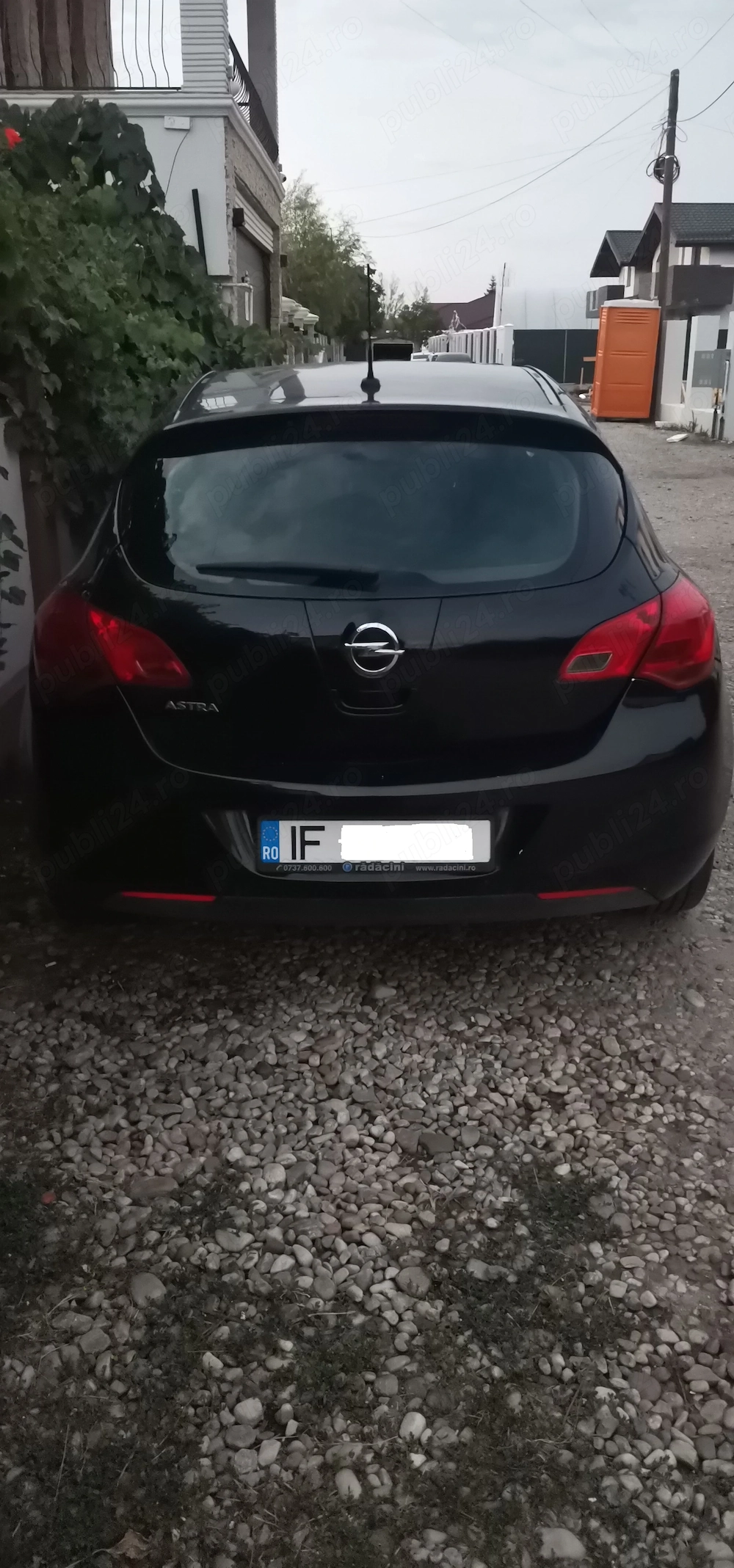Vând Opel Astra J 1.6 benzina septembrie 2010, mașina personală