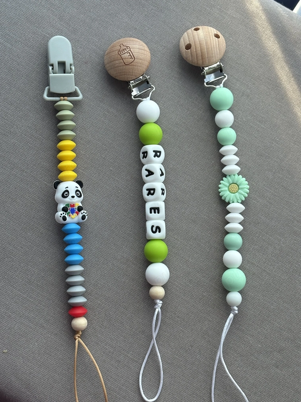 Lănțișoare suzeta personalizabile