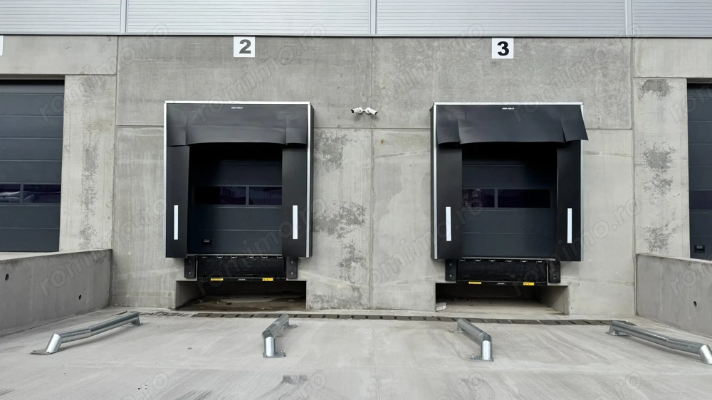 1202 mp - Hala industriala de inchiriat in Parc Industrial Arad