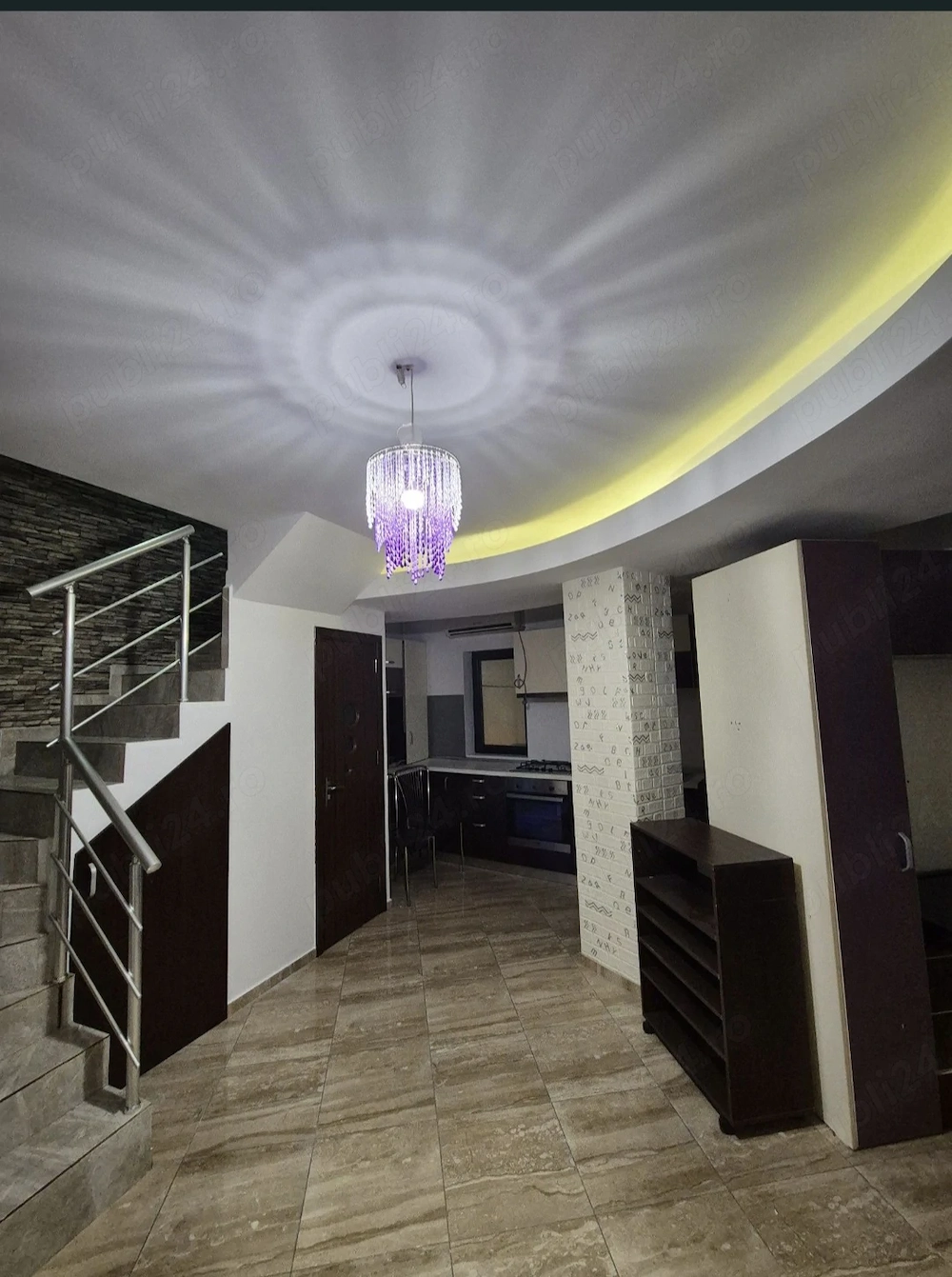 Apartament 2 camere cu scara interioara si centrala proprie, bloc nou