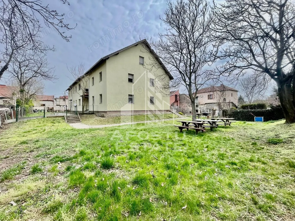 Casa de inchiriat cu 8 apartamente, ideal pentru firme. Zona Centrala