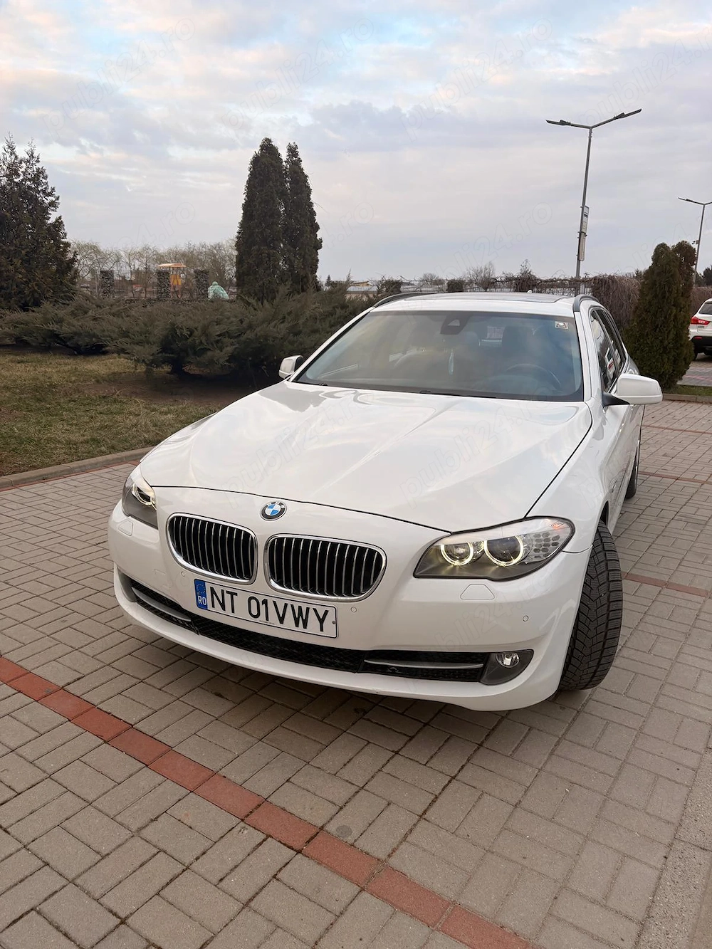 Bmw 525 bi turbo automat full panoramic 2013 2.0L diesel 