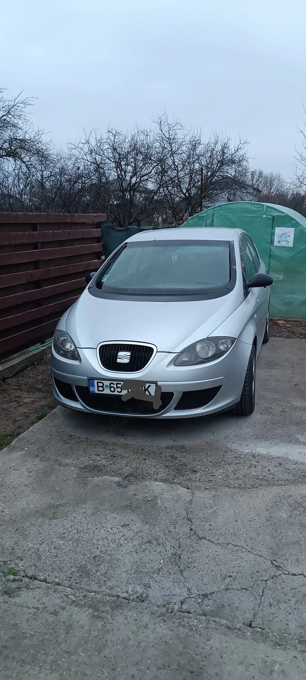 Vând Seat Toledo 1.6 mpi