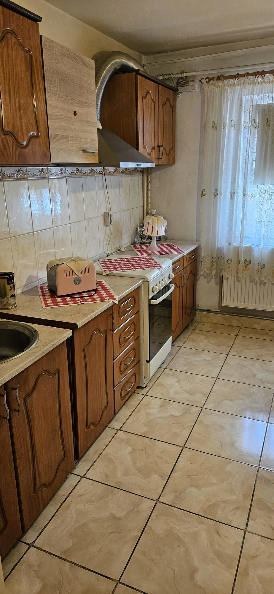 Complex Studentesc , pozitie excelenta !!!