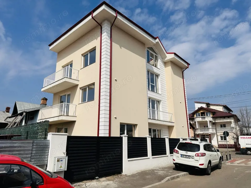 Vila premium P+3, 275 mp construiti, ideala sediu de firma, Sos Chitilei, sect 1
