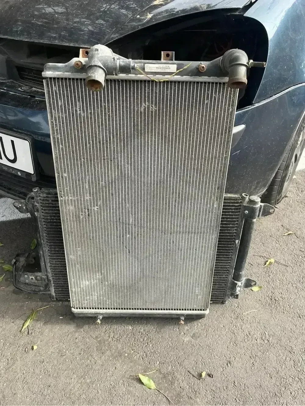 Radiatoare AC și APĂ + sistem deschidere capotă WV golf 5, 2006, 1,6 1K ABBSEX0