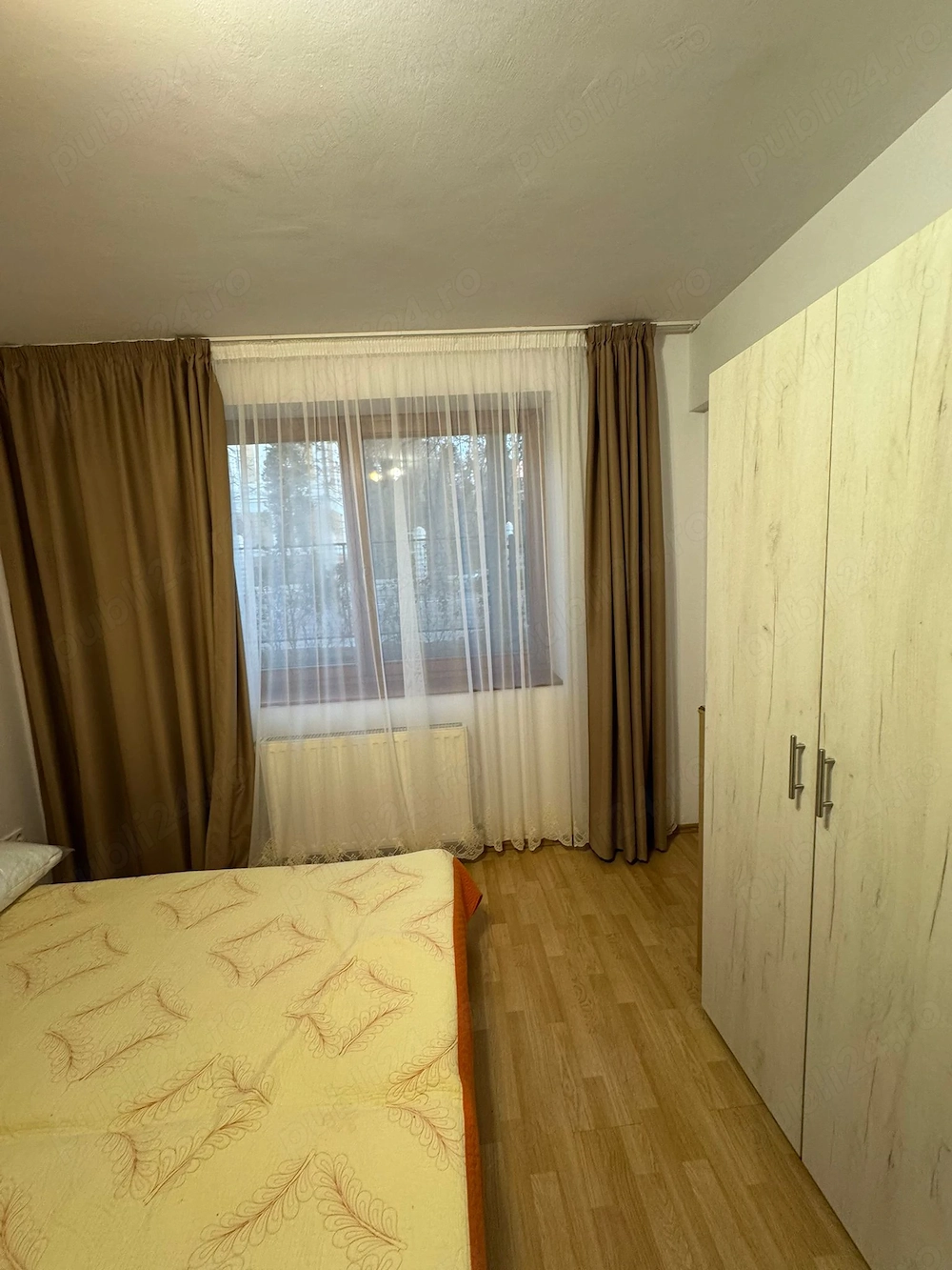 Dau spre inchiriere apartament cu doua camere 