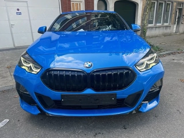 BMW 218D 2022 150cp M pachet 20mii KM TVA deductibil