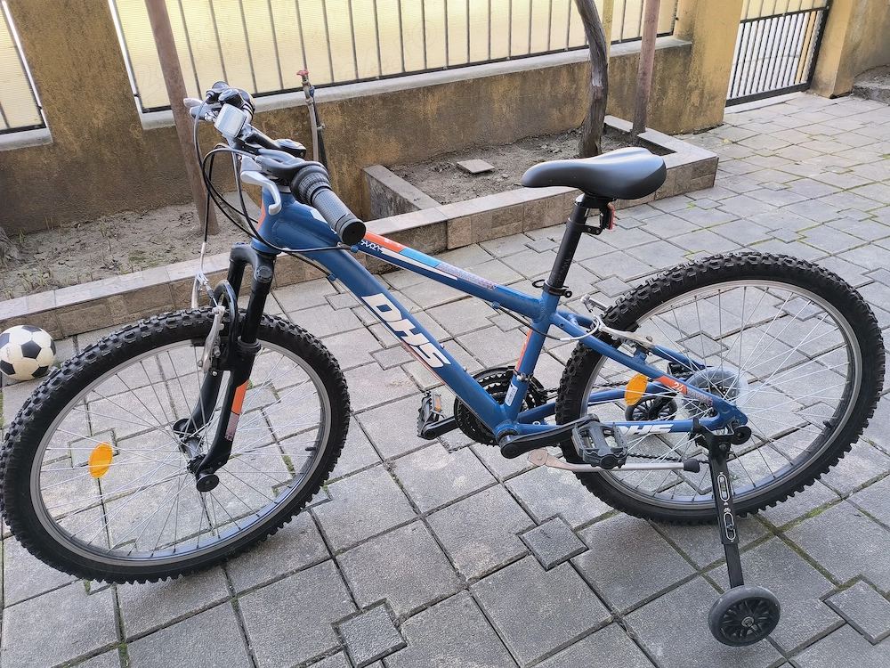 Bicicletă  DHS de 24 inch de vânzare  
