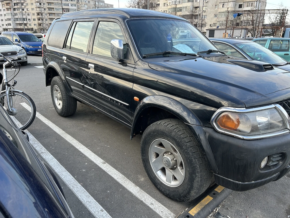 Mitsubischi Pajero 2,5 D 116 CP  2003 Climatronic