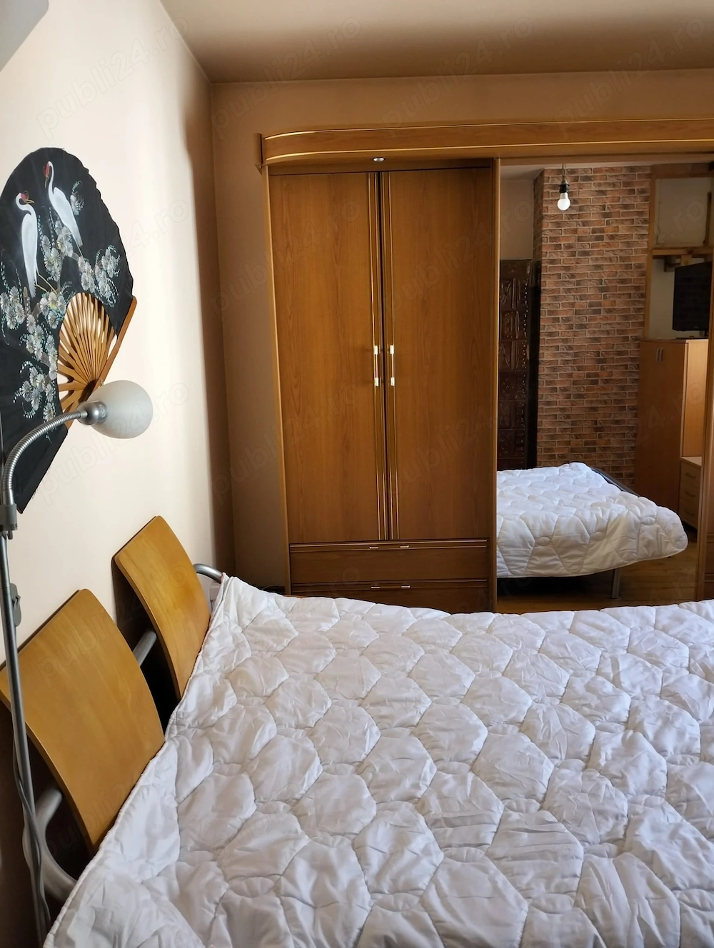 Apartament spațios 3 camere   75 mp + boxă 18 mp   ideal INVESTIȚIE   vacanță   Băile Herculane