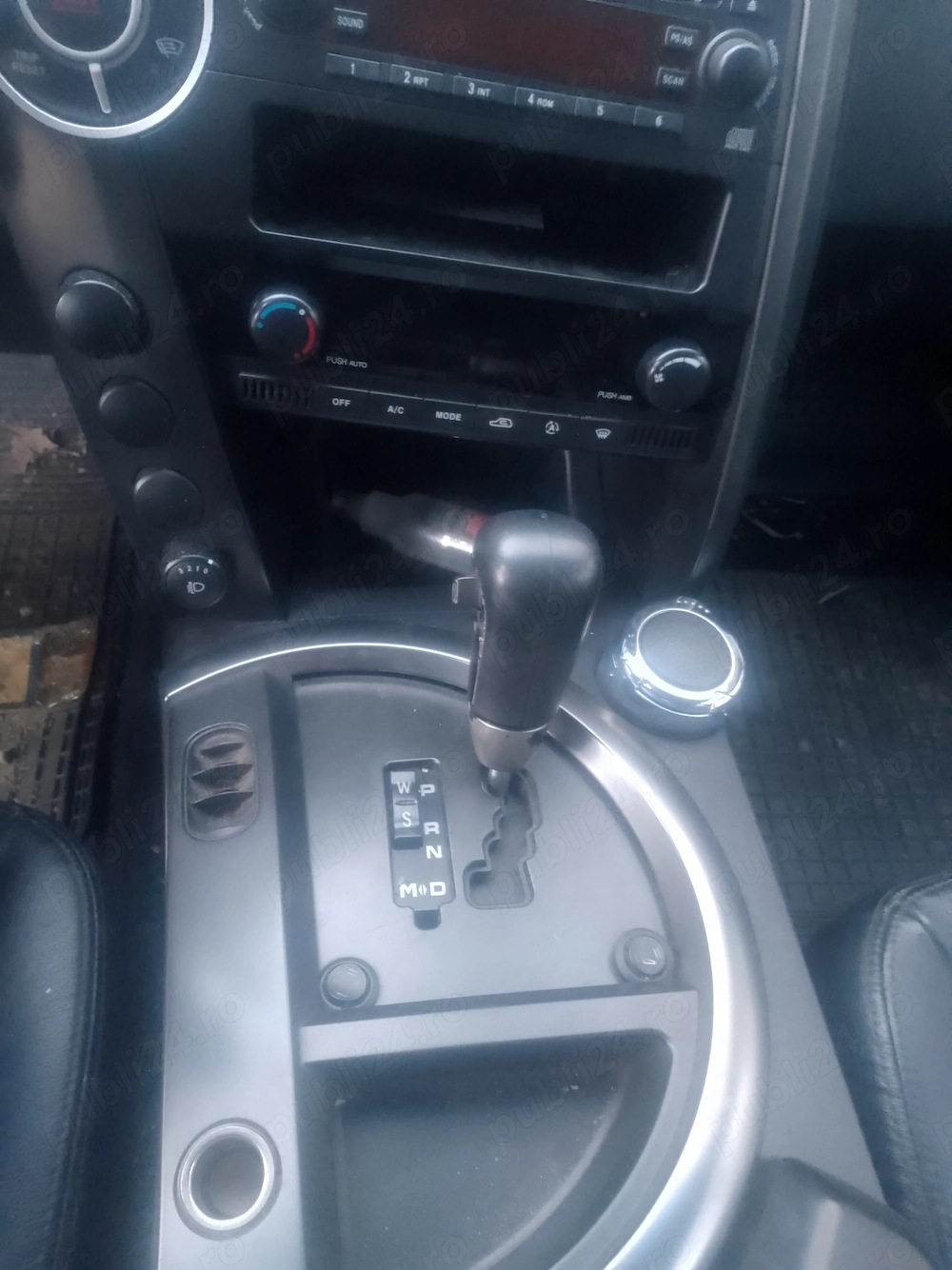 Dezmembrez SsangYong Kyron 2008 – motor diesel 2.7 XDi, cutie automată