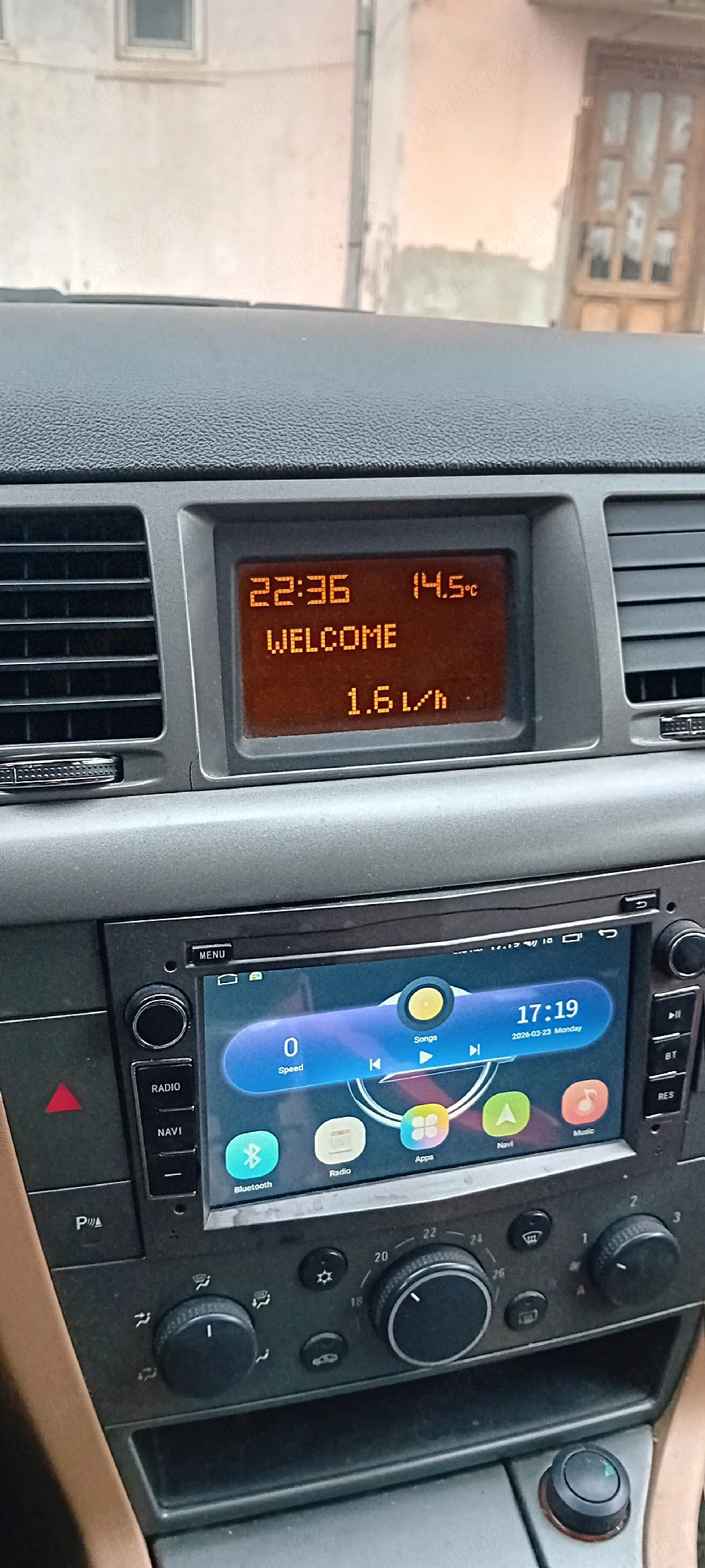 vând opel vectra station 