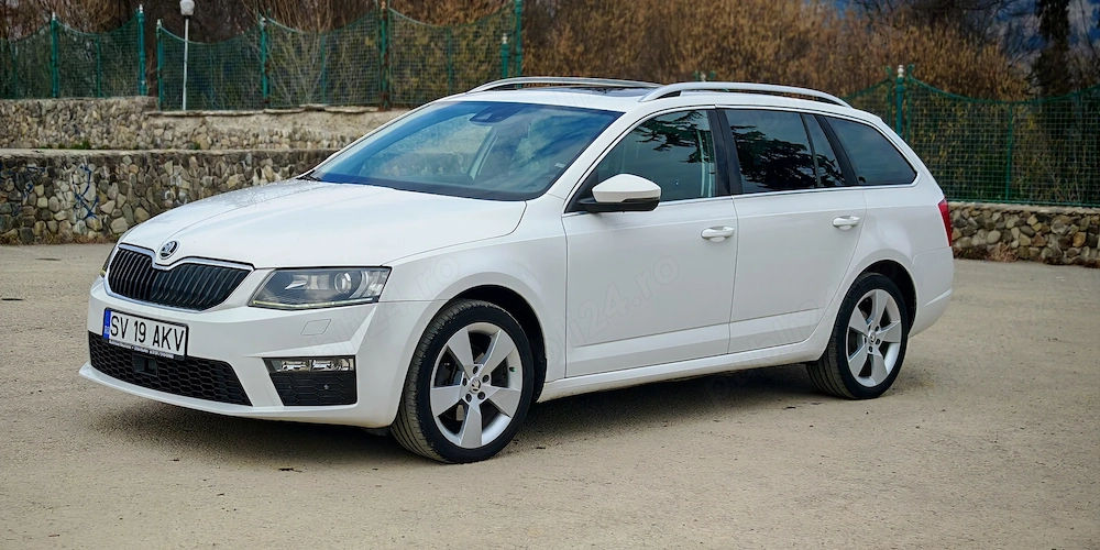Skoda Octavia Combi 2.0 TDI DSG 150 CP   FULL DOTĂRI   Panoramic   ACC - Lane Assist   Xenon - Navi
