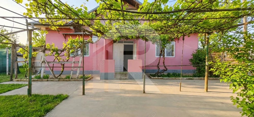 OPORTUNITATE RARA: Casa cu 500 mp Teren in Glina